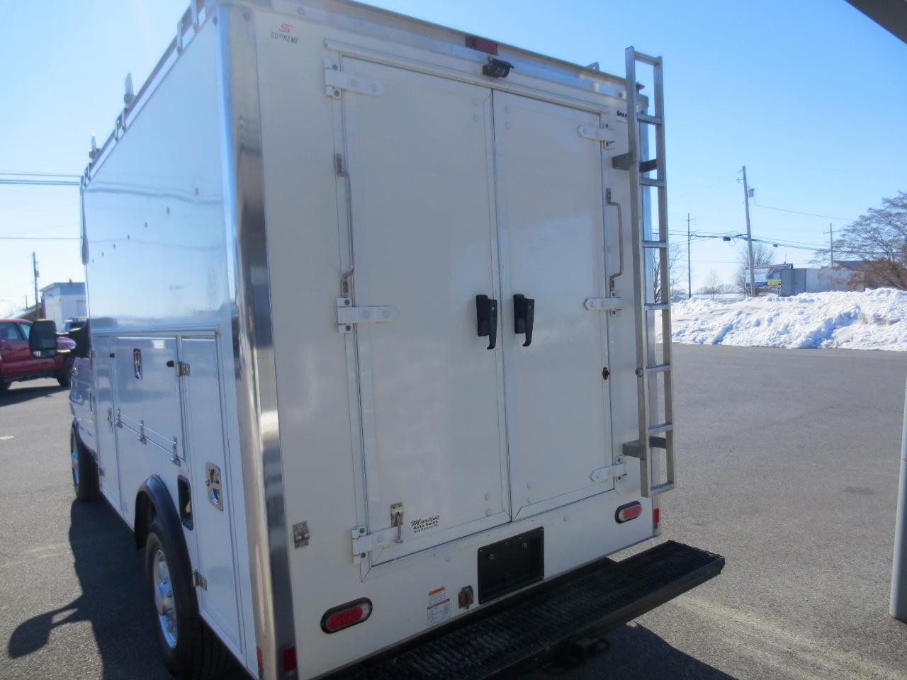 Ford Econoline E350 2019