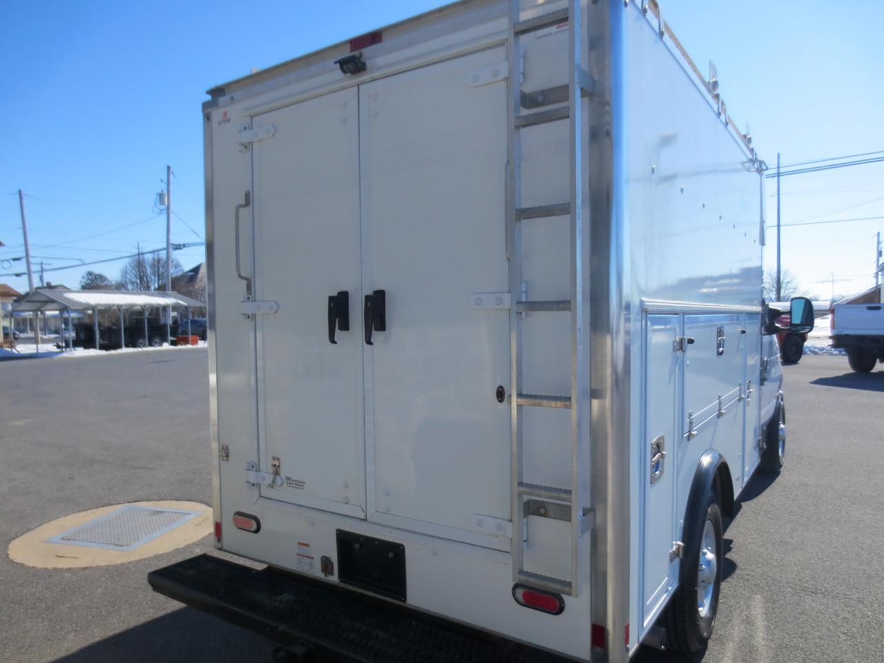 Ford Econoline E350 2019