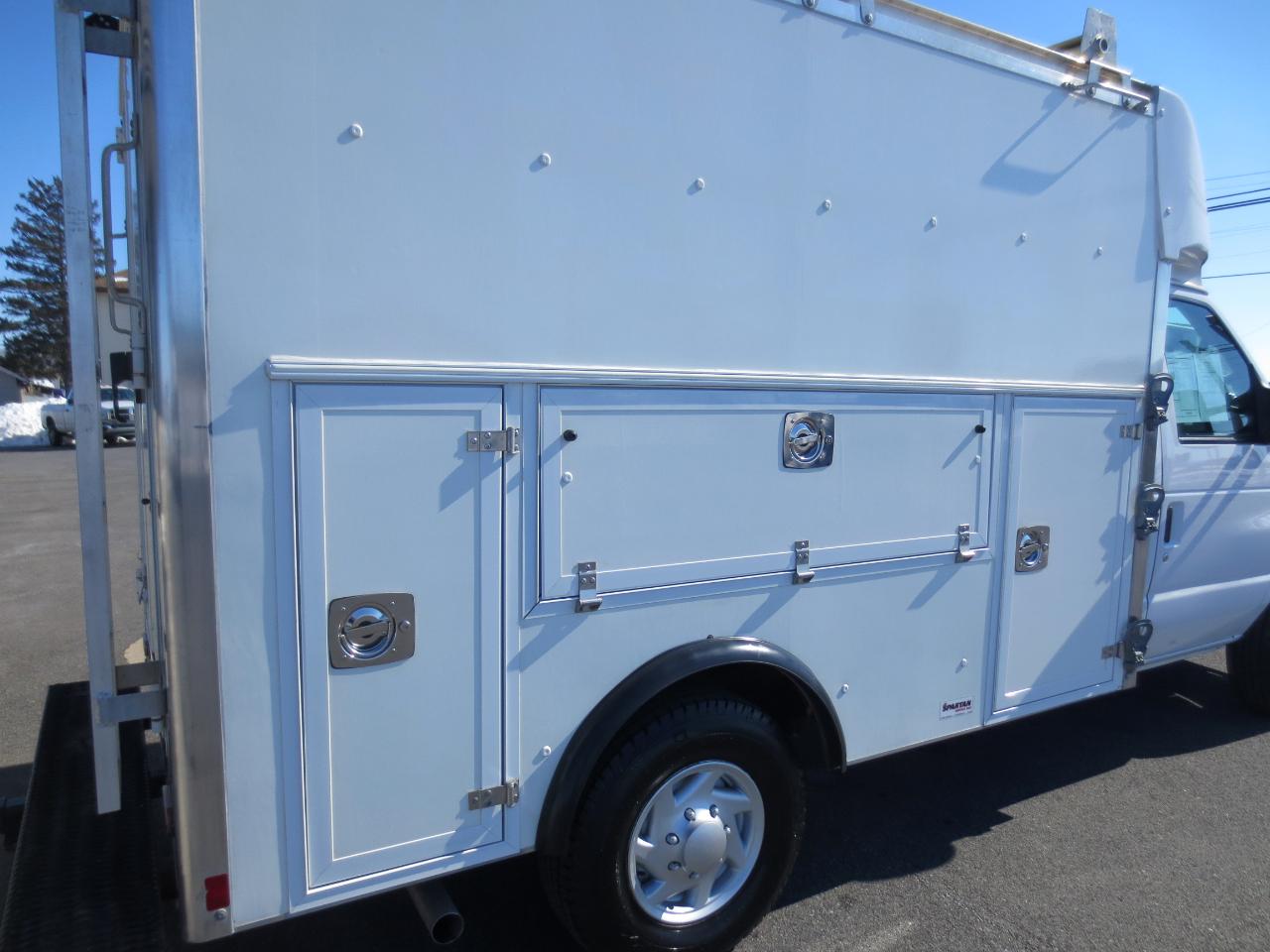 Ford Econoline E350 2019