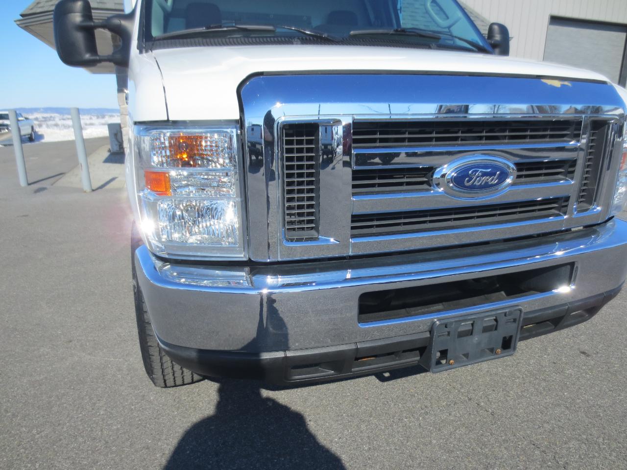 Ford Econoline E350 2019