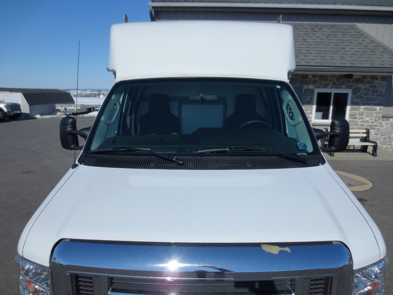 Ford Econoline E350 2019