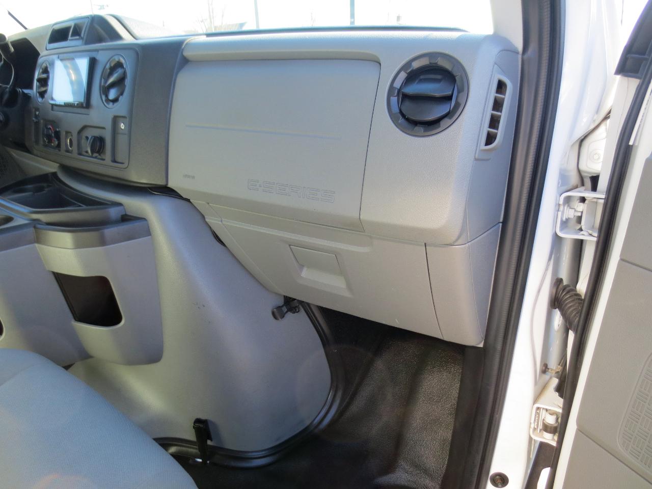 Ford Econoline E350 2019