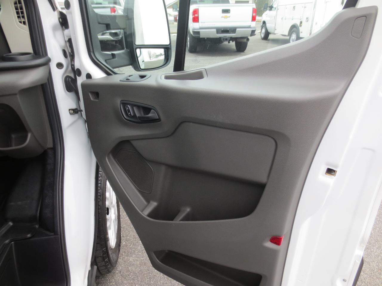 Ford Transit T-350 2022