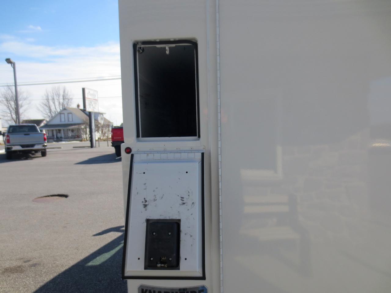 Ford Transit T-350 2023