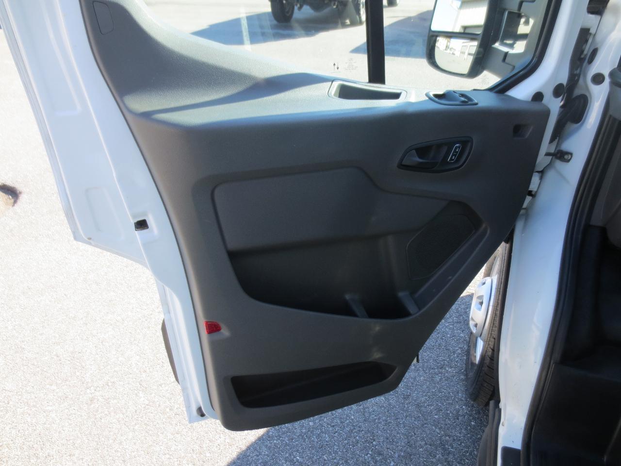 Ford Transit T-350 2023