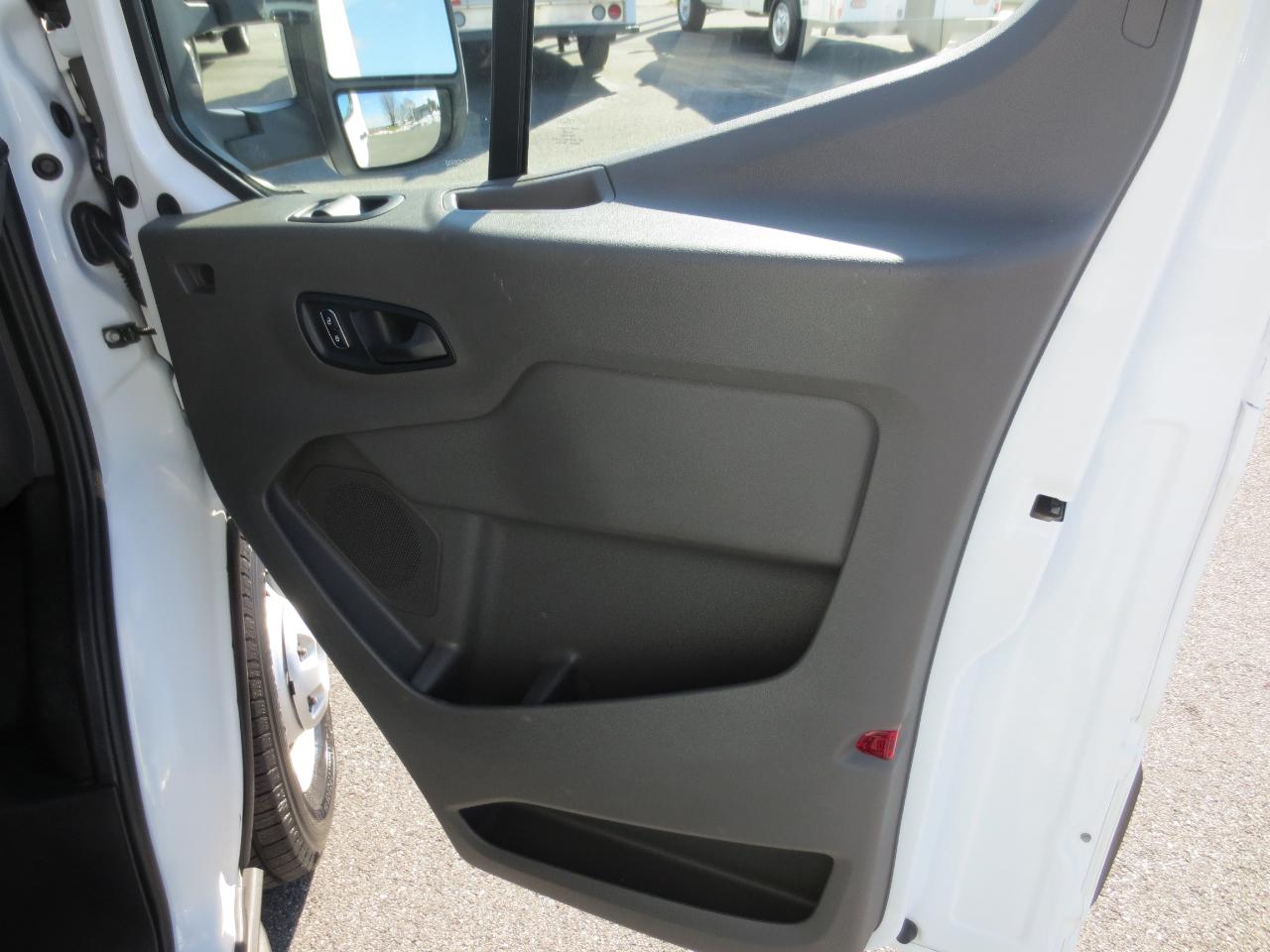 Ford Transit T-350 2023