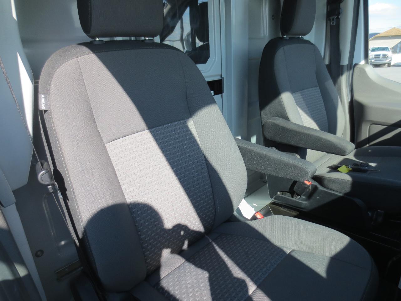 Ford Transit T-350 2023