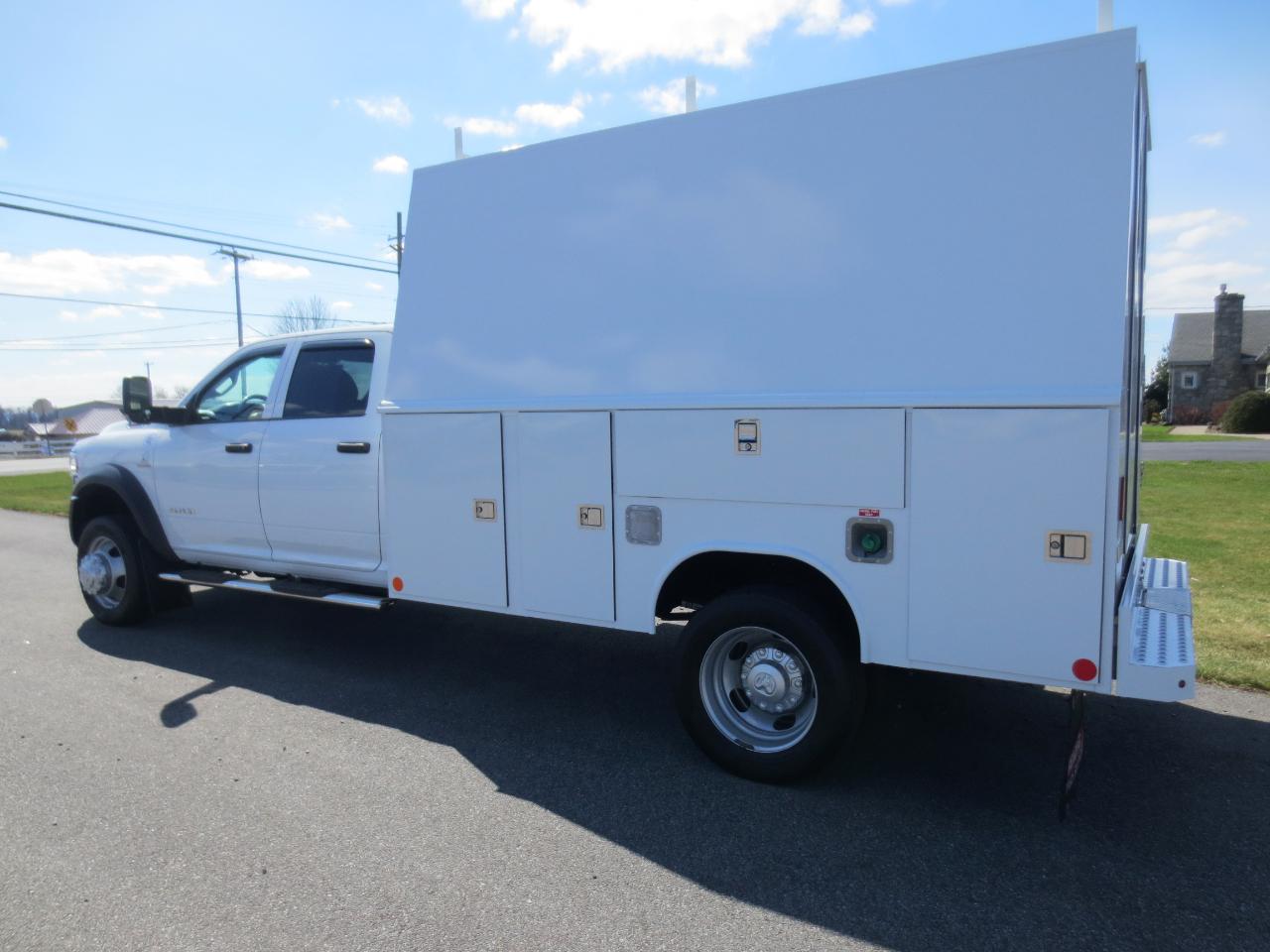RAM 5500 Crew Cab LWB 4WD DRW 2022
