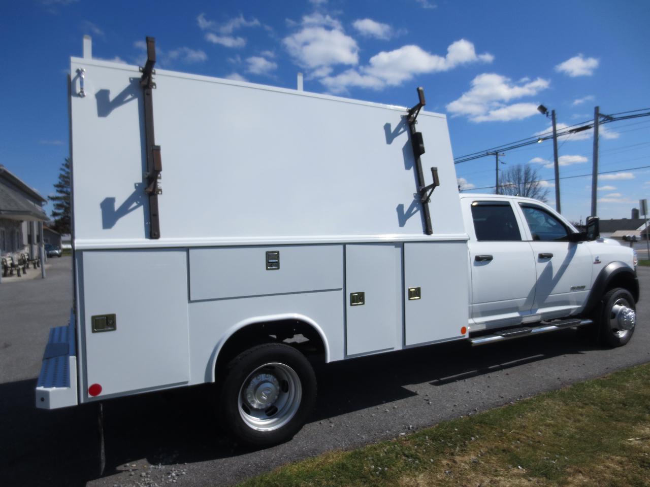 RAM 5500 Crew Cab LWB 4WD DRW 2022