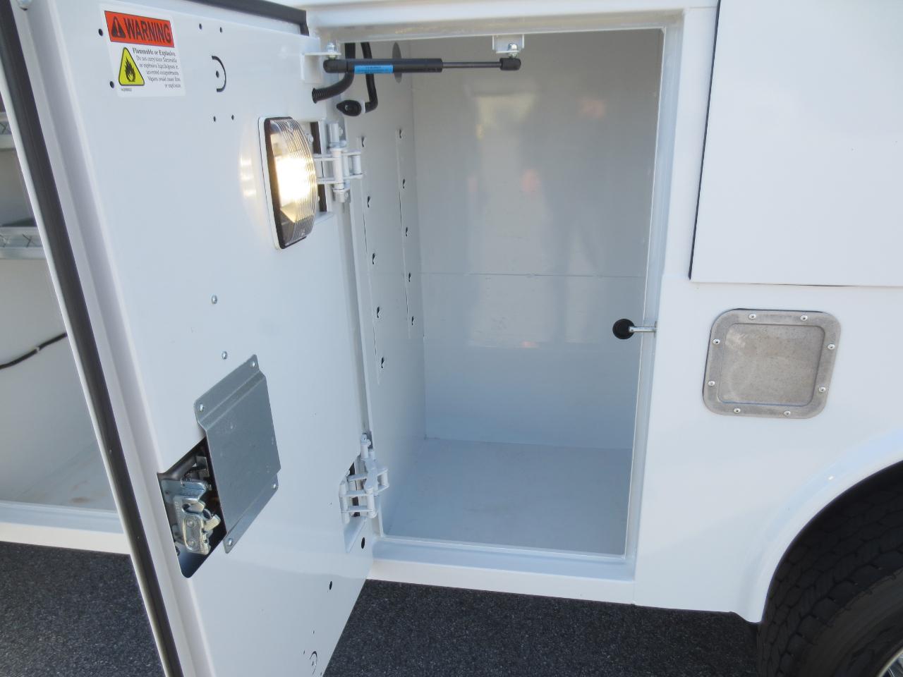 RAM 5500 Crew Cab LWB 4WD DRW 2022