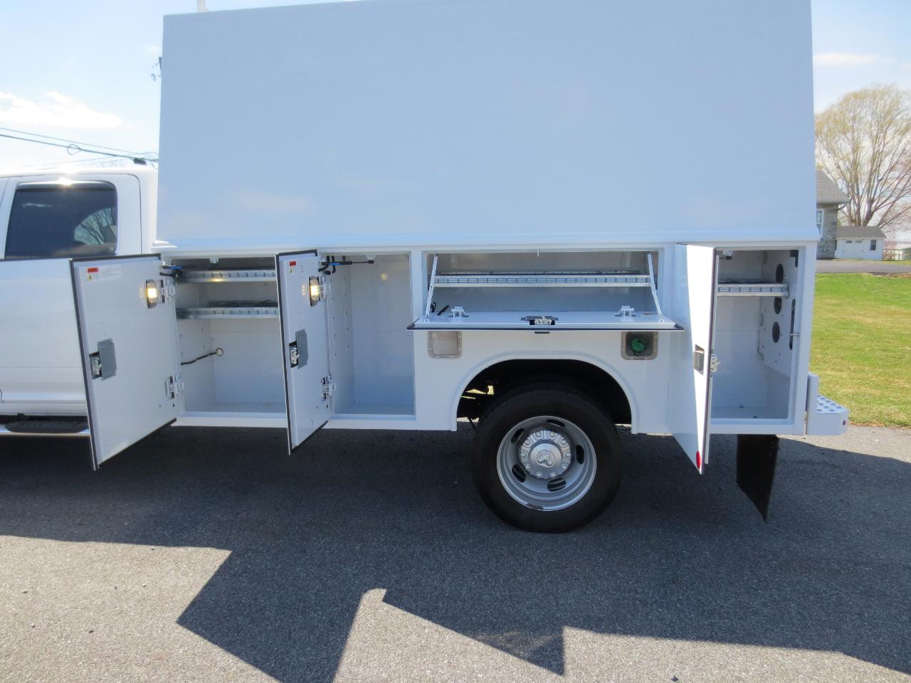 RAM 5500 Crew Cab LWB 4WD DRW 2022