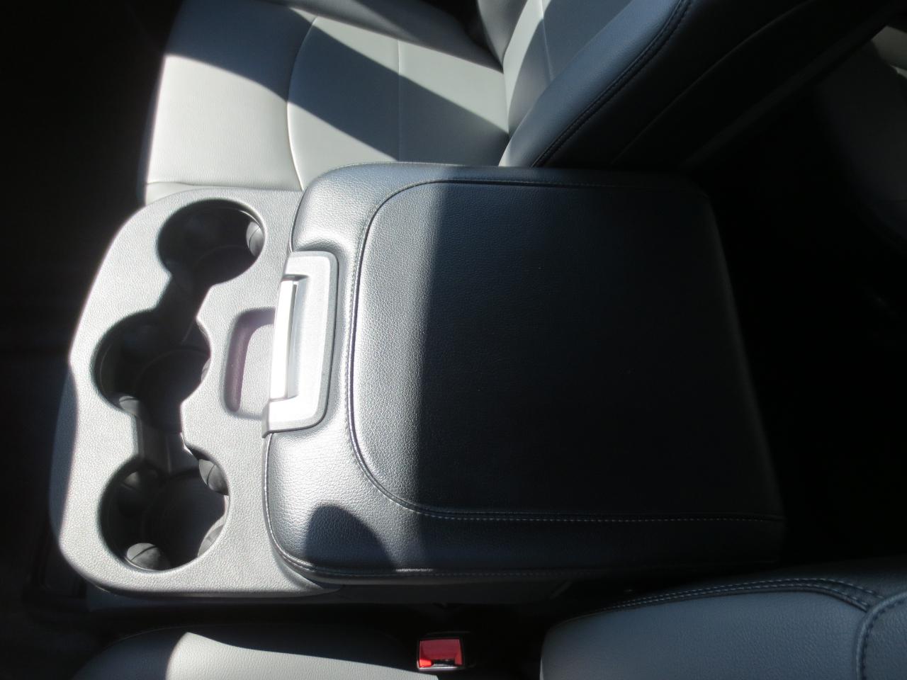 RAM 5500 Crew Cab LWB 4WD DRW 2022