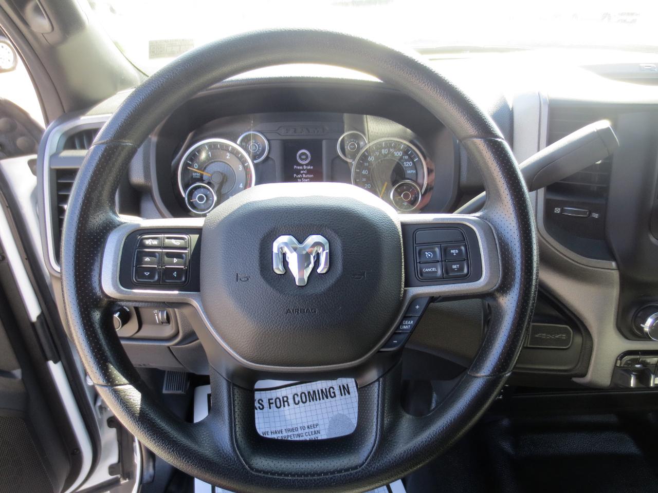 RAM 5500 Crew Cab LWB 4WD DRW 2022