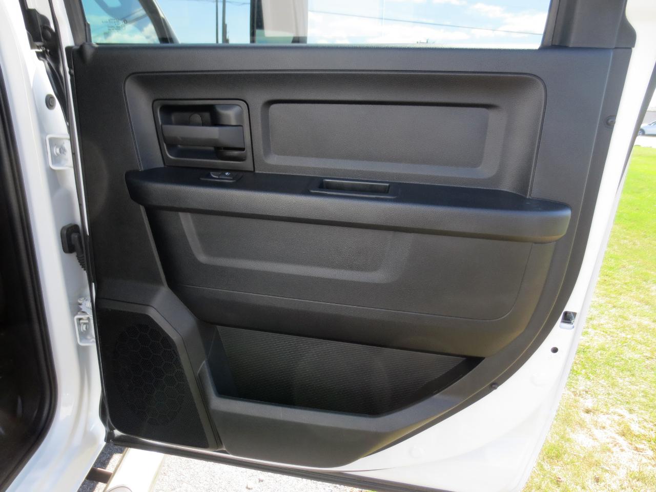 RAM 5500 Crew Cab LWB 4WD DRW 2022