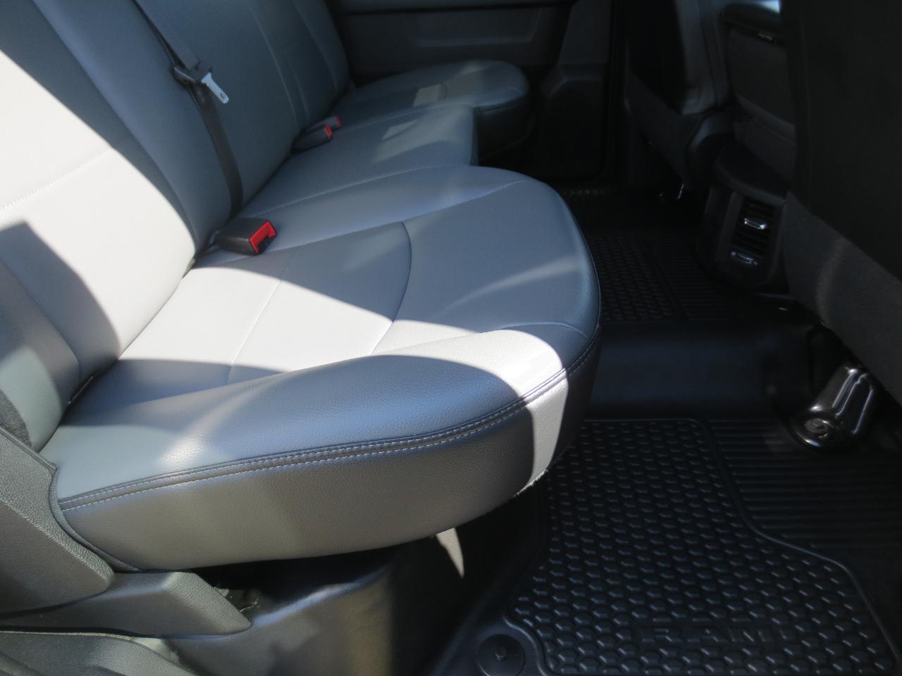 RAM 5500 Crew Cab LWB 4WD DRW 2022