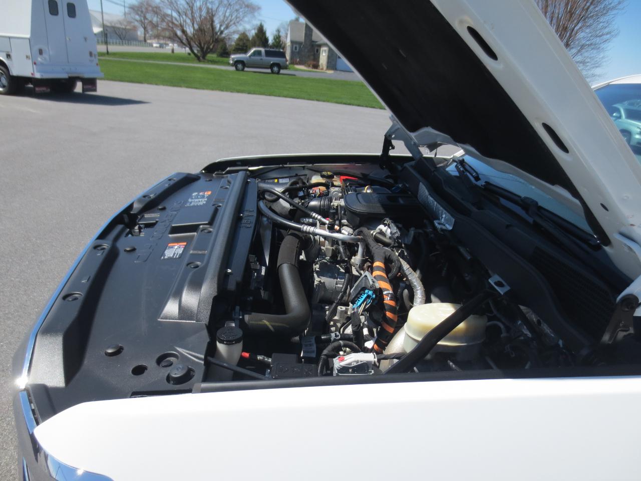 Chevrolet Silverado 3500HD Work Truck Crew Cab 4WD 2016