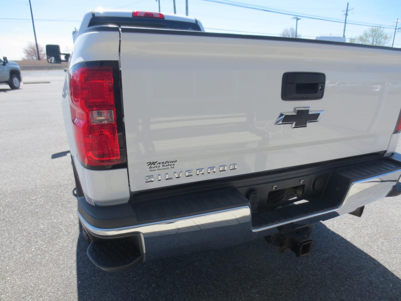 Chevrolet Silverado 3500HD Work Truck Crew Cab 4WD 2016