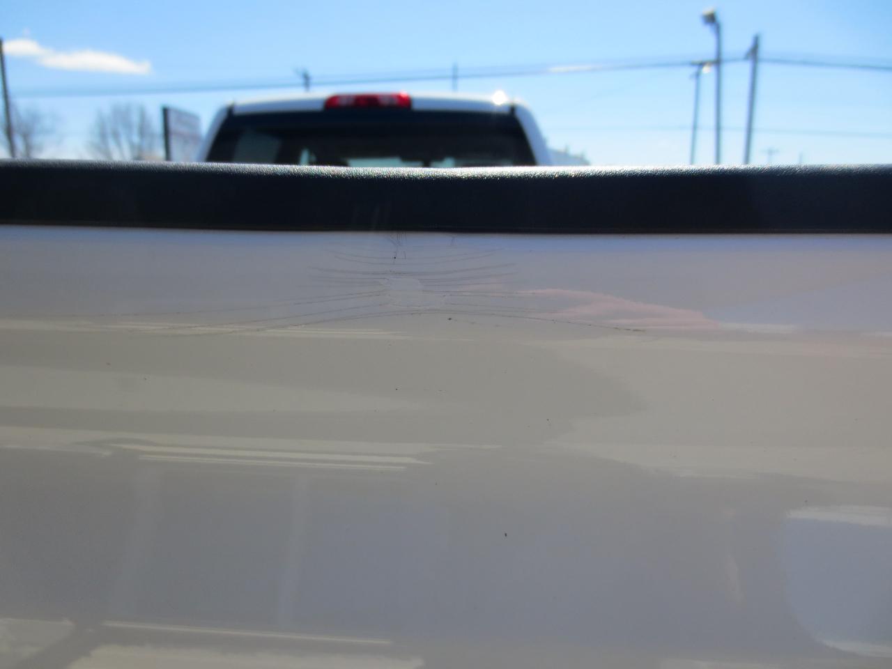 Chevrolet Silverado 3500HD Work Truck Crew Cab 4WD 2016