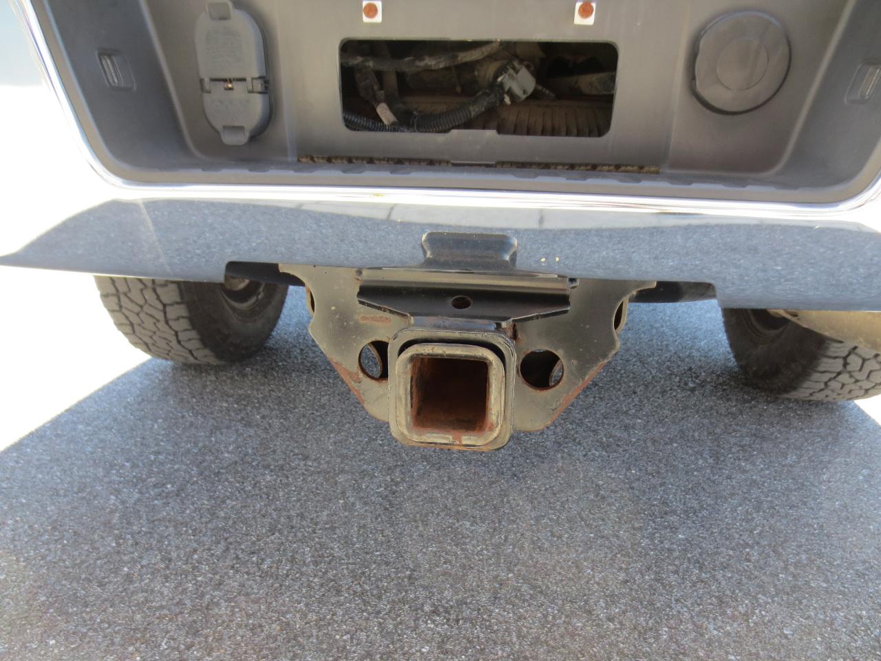 Chevrolet Silverado 3500HD Work Truck Crew Cab 4WD 2016