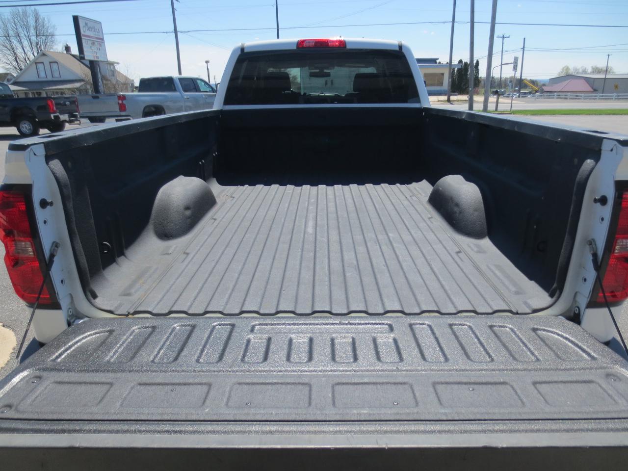 Chevrolet Silverado 3500HD Work Truck Crew Cab 4WD 2016