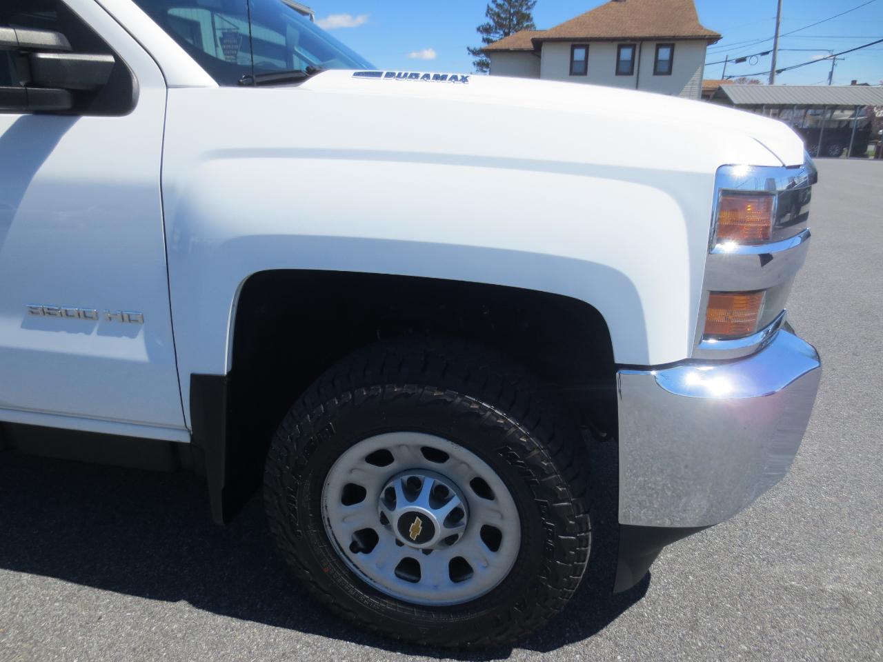 Chevrolet Silverado 3500HD Work Truck Crew Cab 4WD 2016