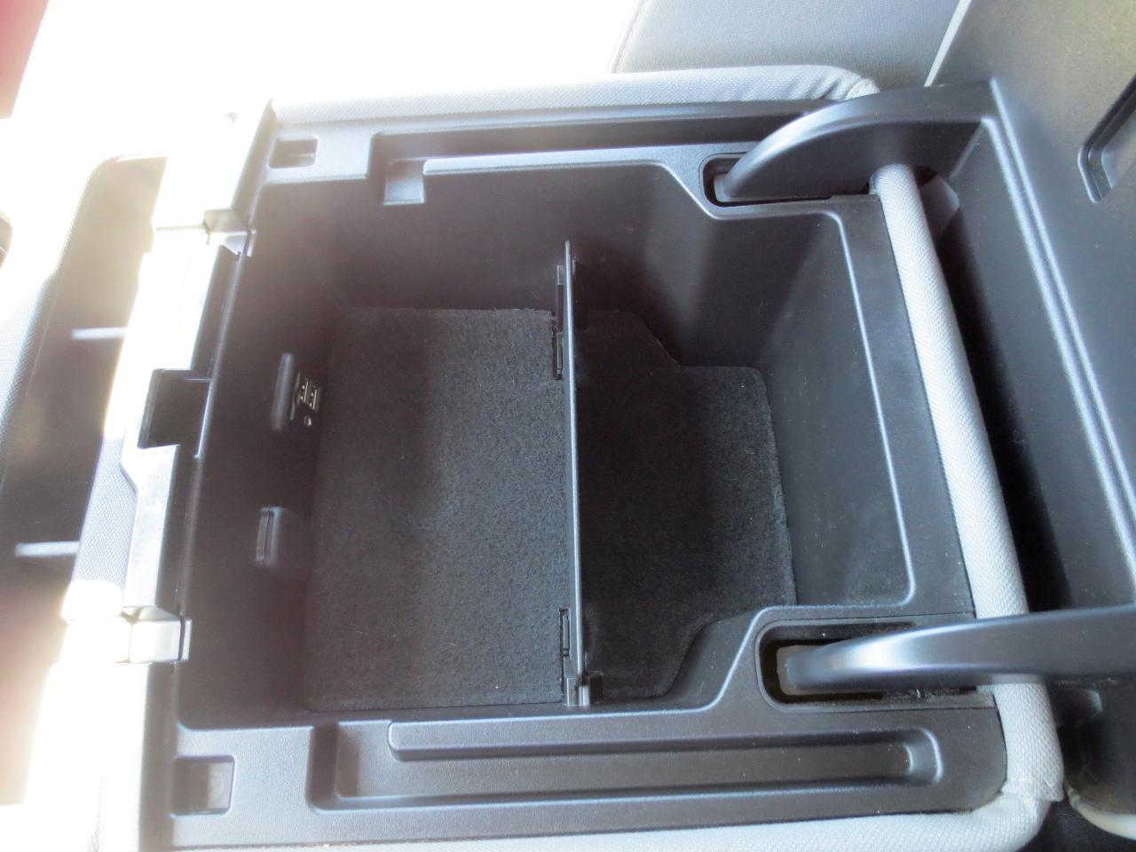 Chevrolet Silverado 3500HD Work Truck Crew Cab 4WD 2016