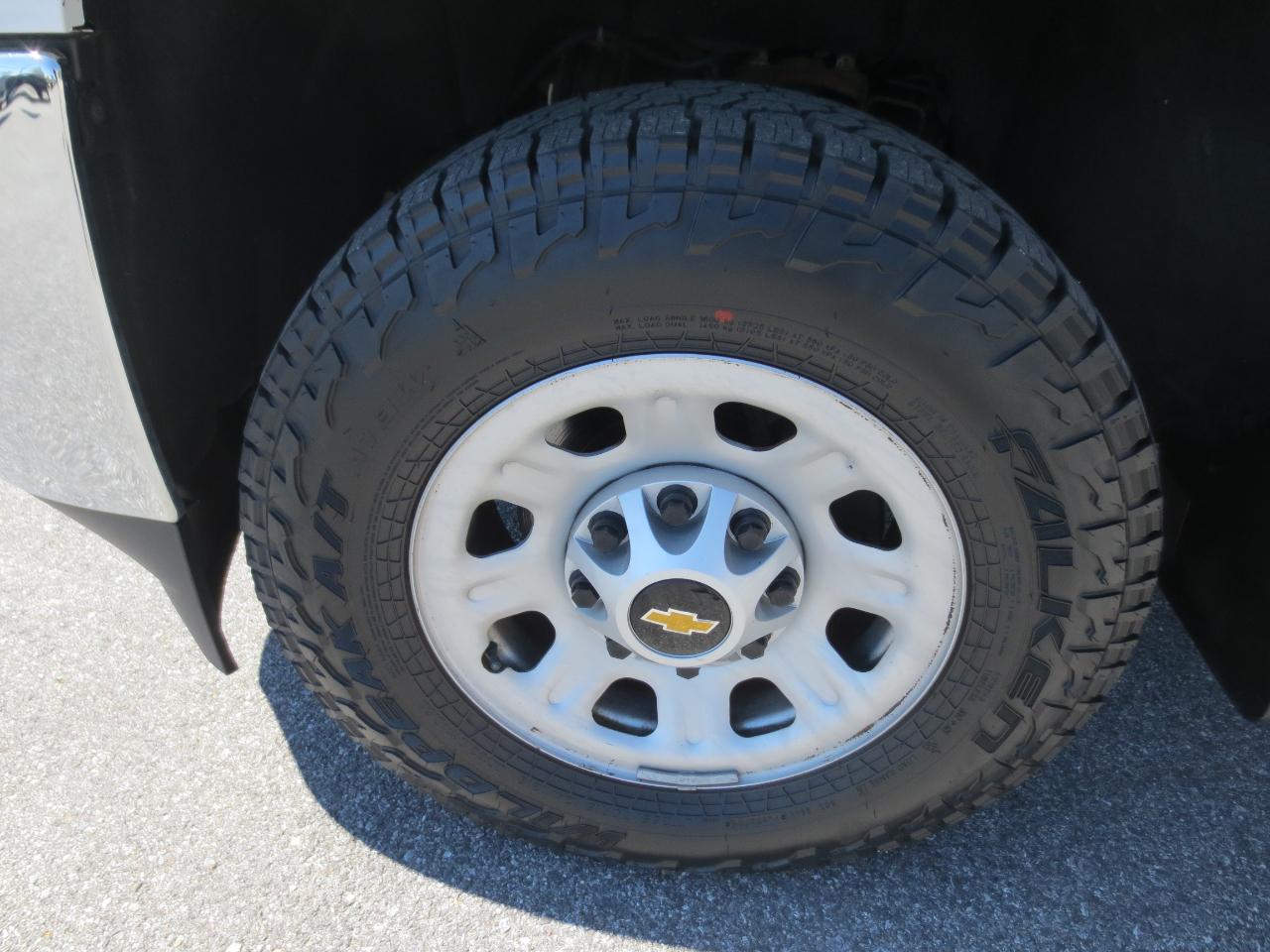 Chevrolet Silverado 3500HD Work Truck Crew Cab 4WD 2016