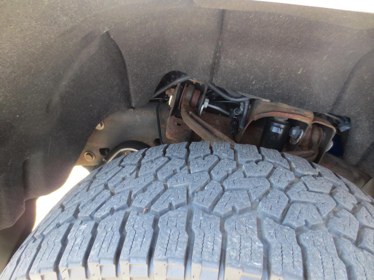 Chevrolet Silverado 3500HD Work Truck Crew Cab 4WD 2016