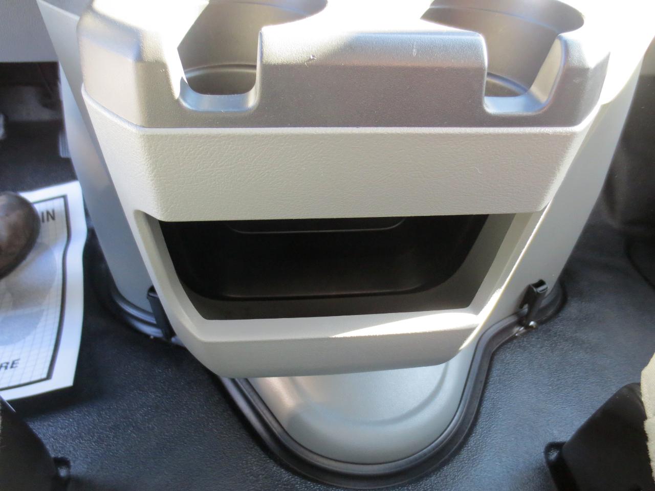 Ford Econoline E-450 2024