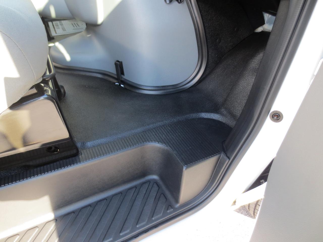 Ford Econoline E-450 2024