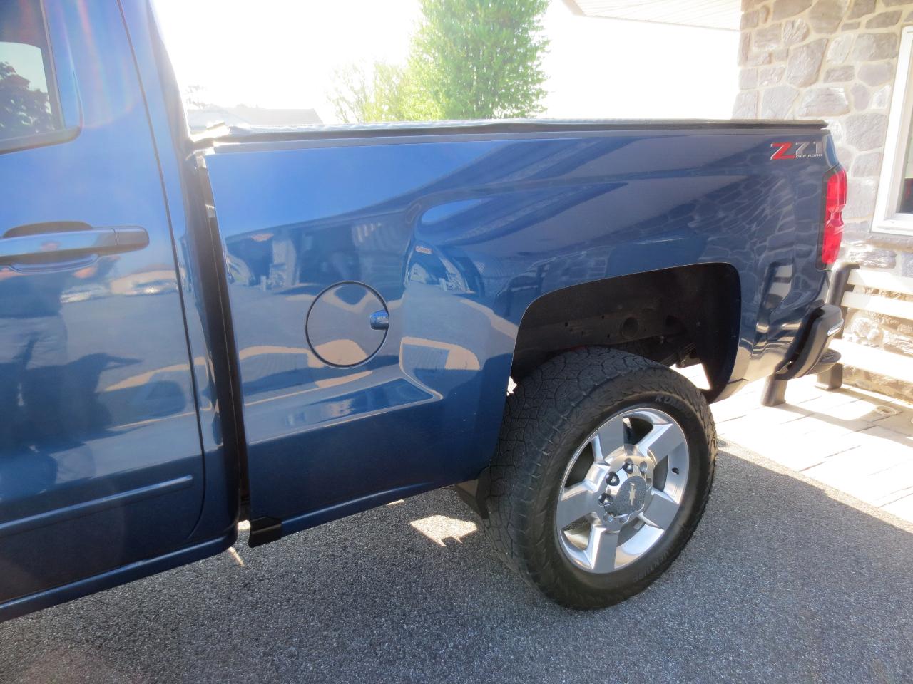 Chevrolet Silverado 2500HD LT Crew Cab Short Box 4WD 2019