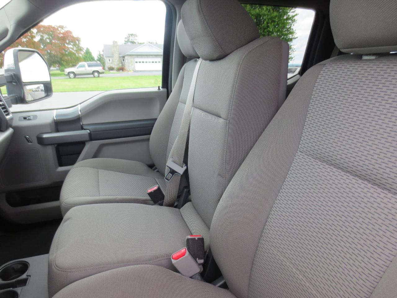 Ford F-250 SD XLT Crew Cab 4WD 2017