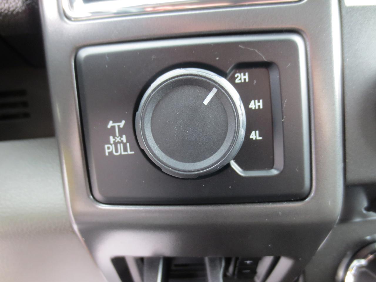 Ford F-250 SD XLT Crew Cab 4WD 2017