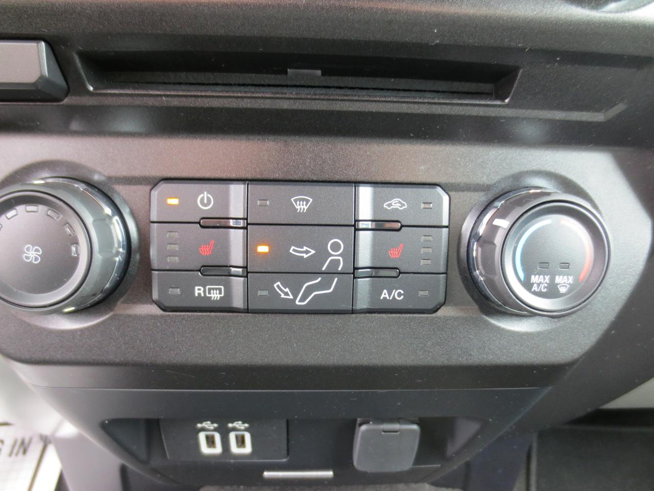 Ford F-250 SD XLT Crew Cab 4WD 2017