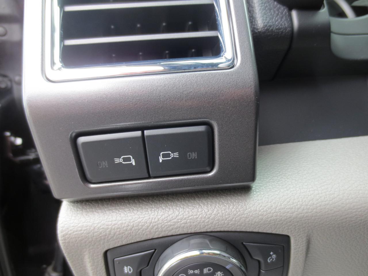 Ford F-250 SD XLT Crew Cab 4WD 2017