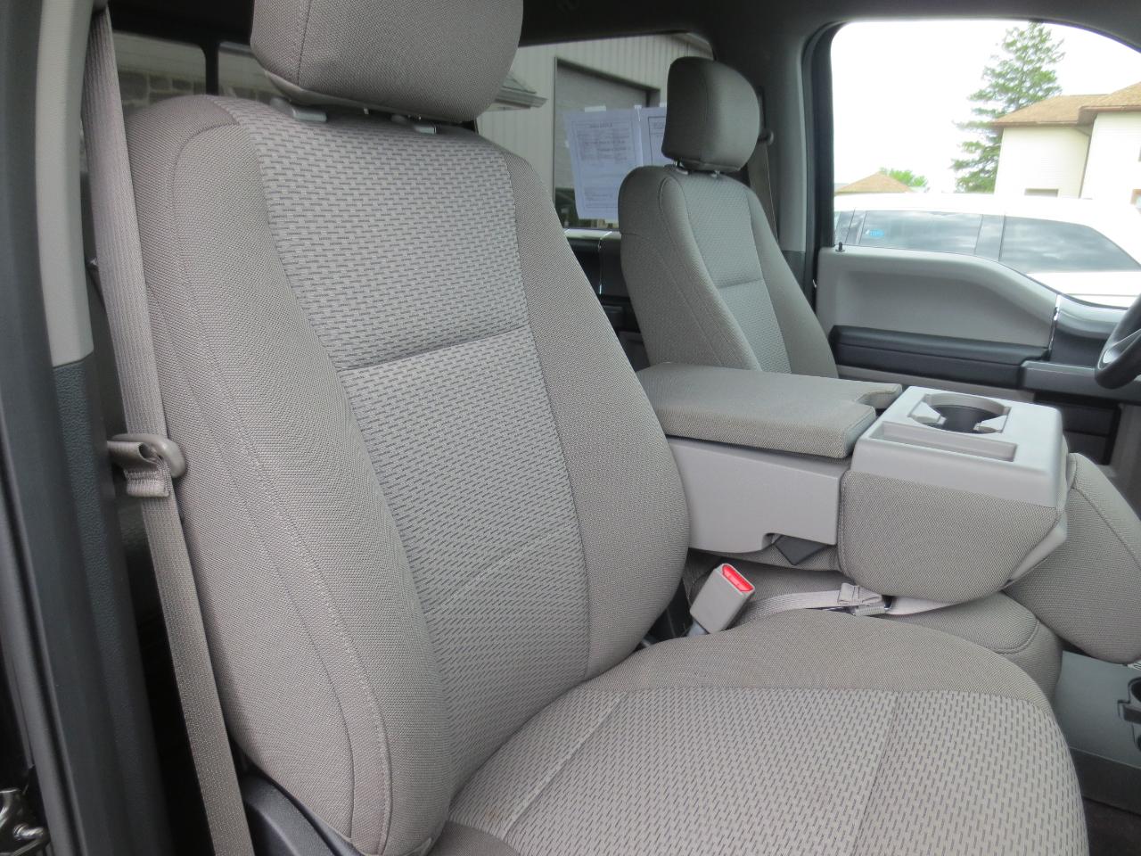 Ford F-250 SD XLT Crew Cab 4WD 2017