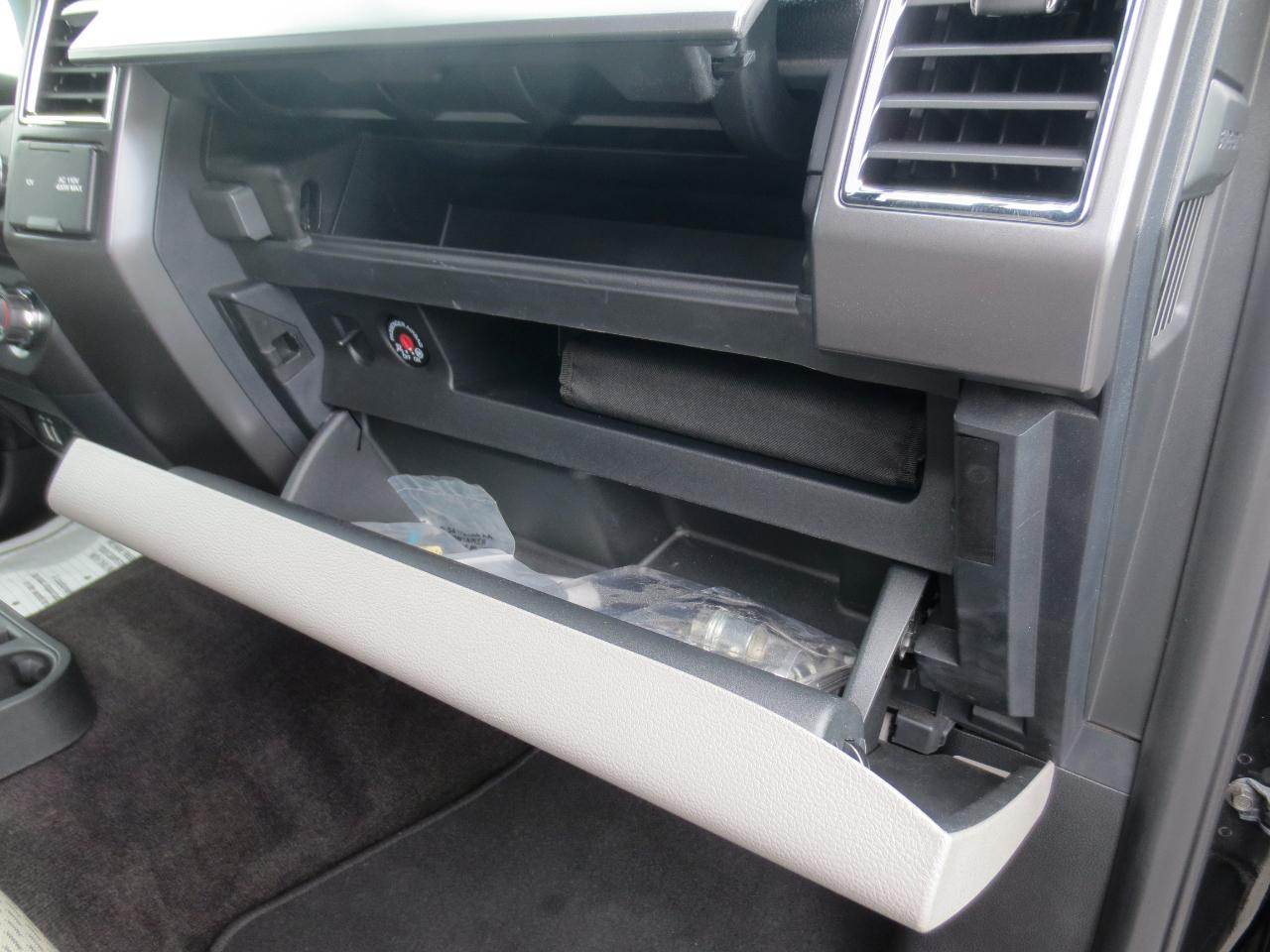 Ford F-250 SD XLT Crew Cab 4WD 2017