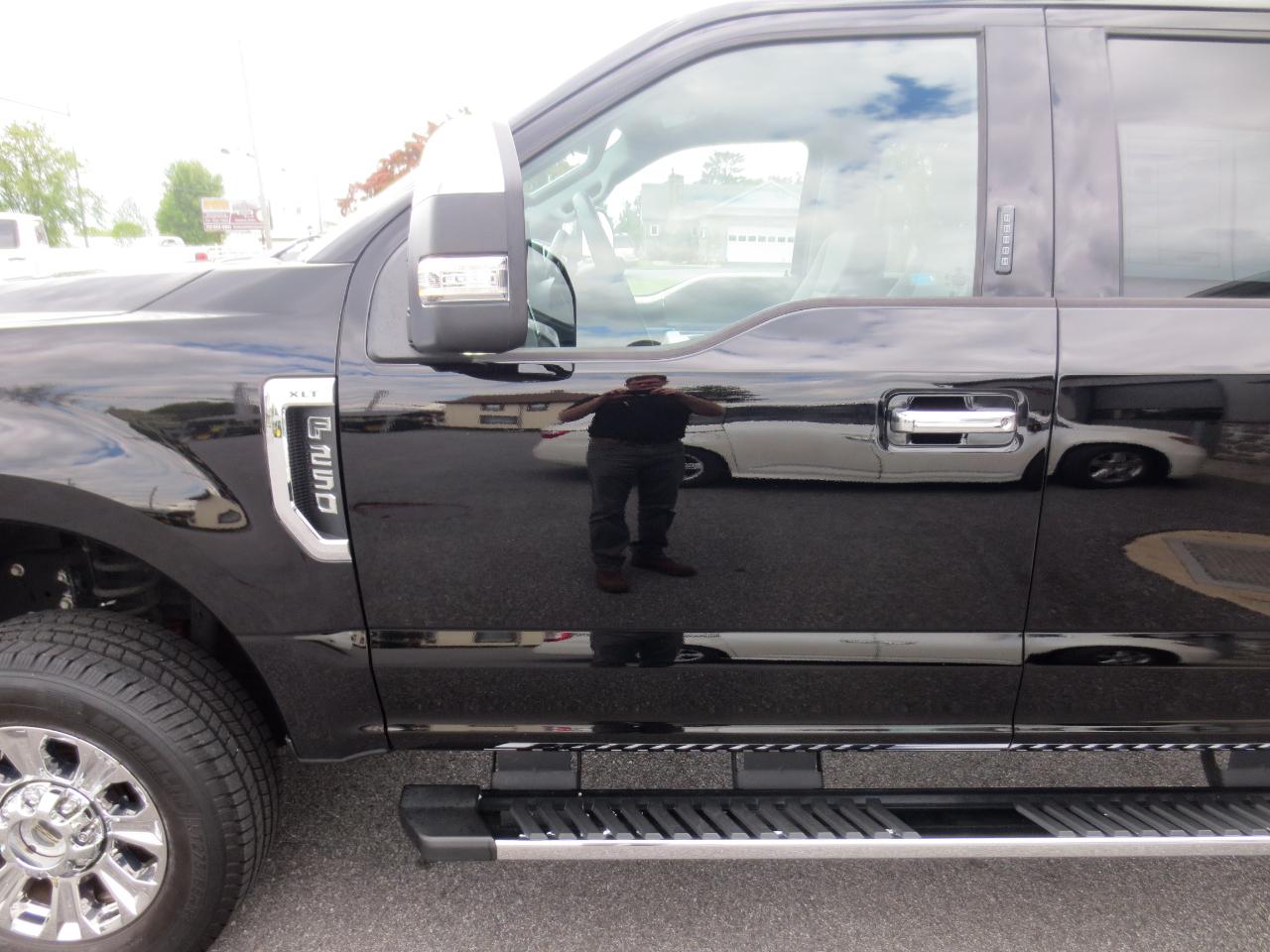 Ford F-250 SD XLT Crew Cab 4WD 2017