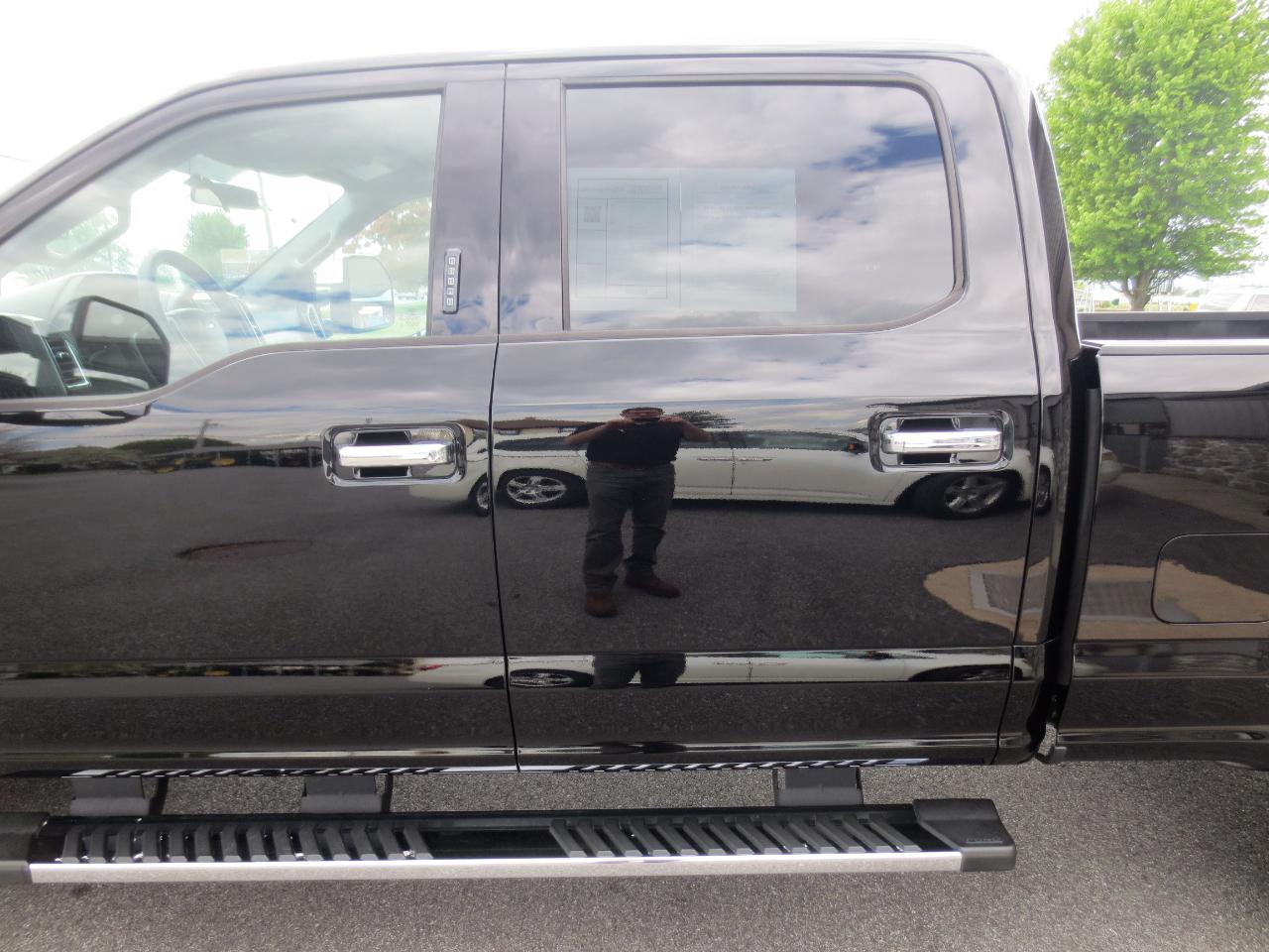 Ford F-250 SD XLT Crew Cab 4WD 2017