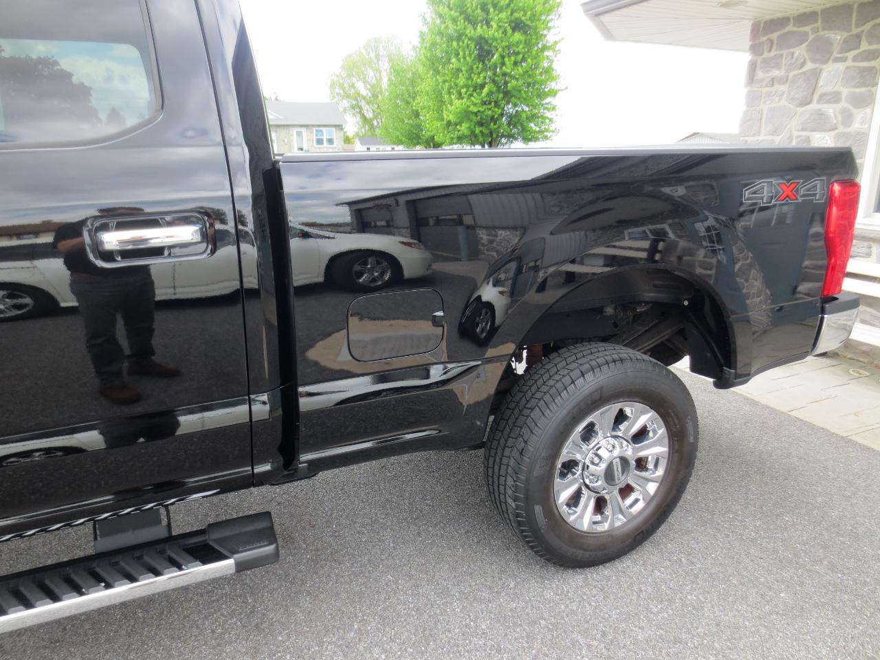 Ford F-250 SD XLT Crew Cab 4WD 2017