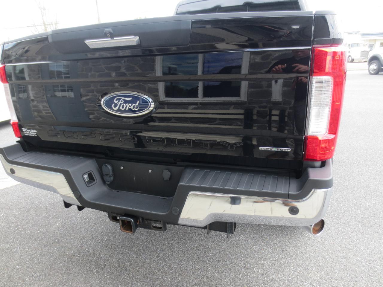 Ford F-250 SD XLT Crew Cab 4WD 2017