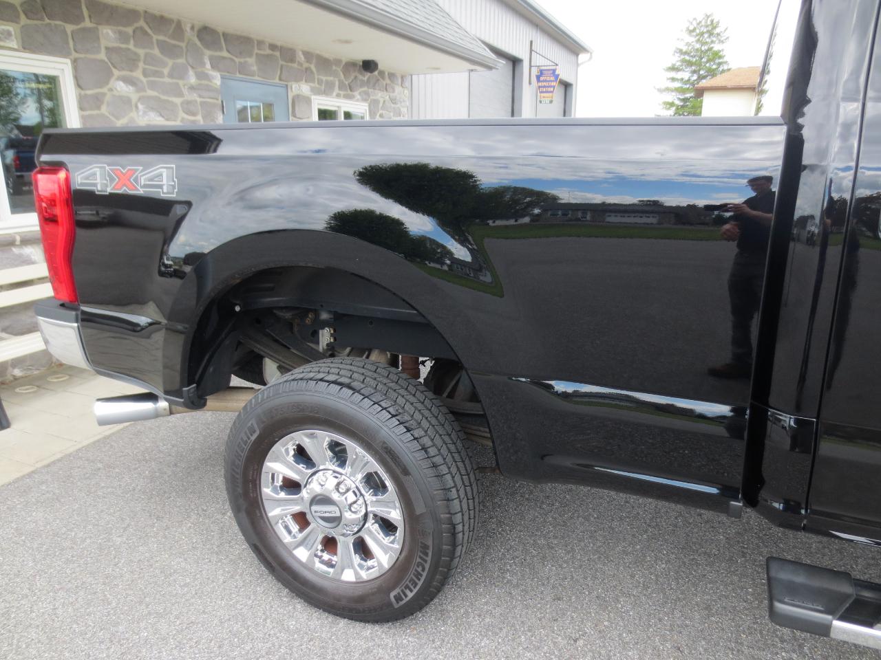 Ford F-250 SD XLT Crew Cab 4WD 2017