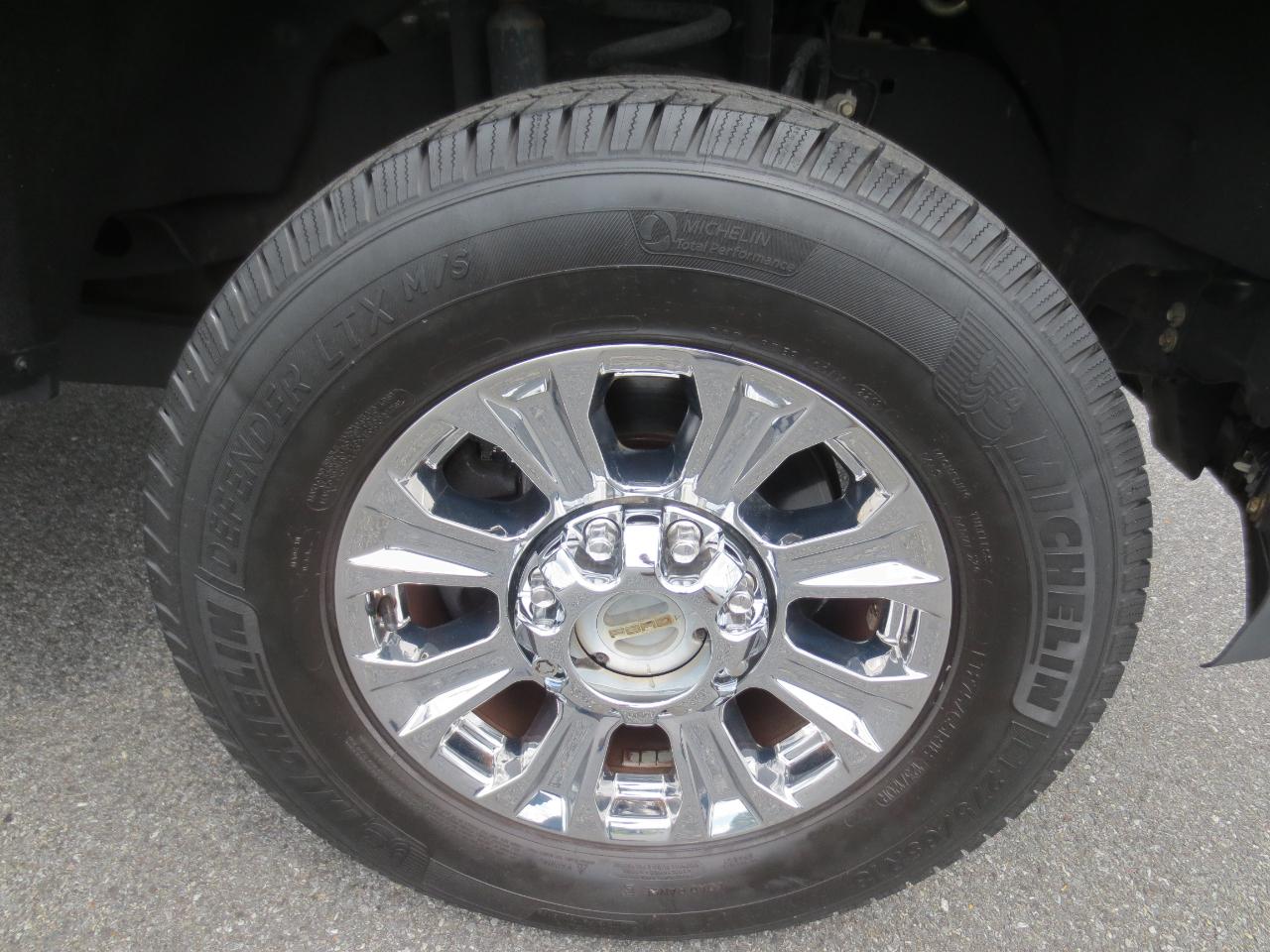 Ford F-250 SD XLT Crew Cab 4WD 2017