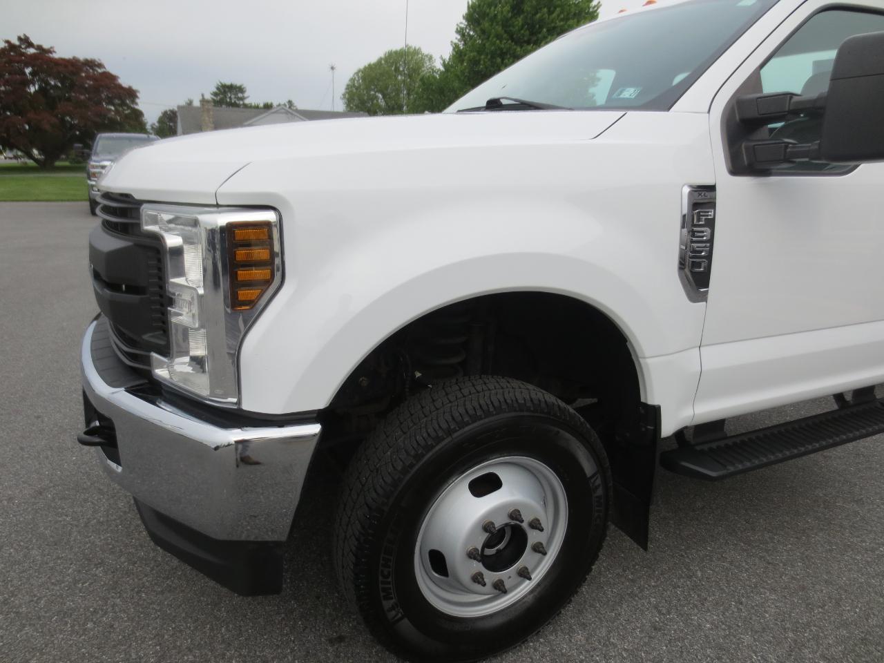 Ford F-350 SD XL DRW 4WD 2019
