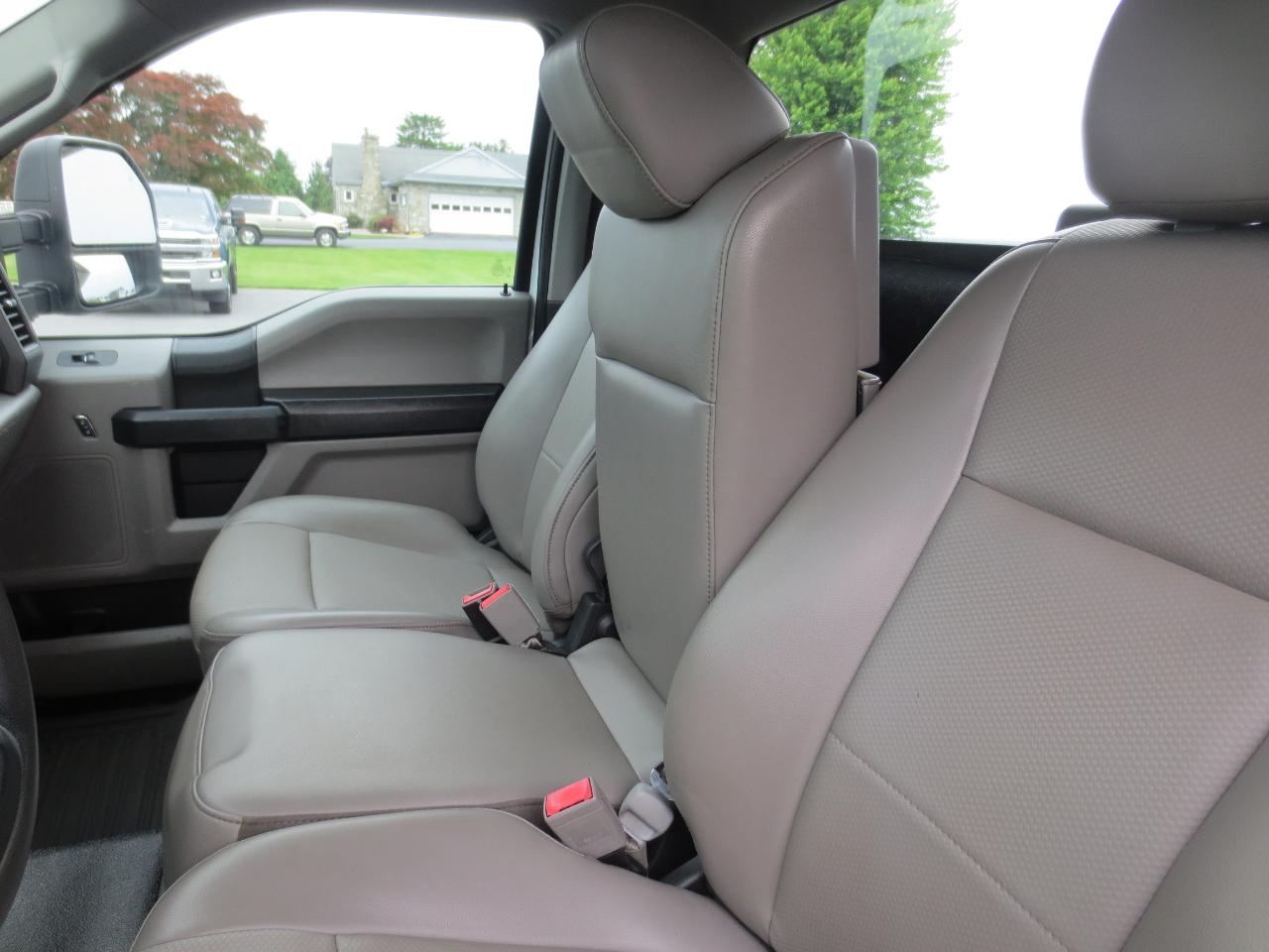 Ford F-350 SD XL DRW 4WD 2019