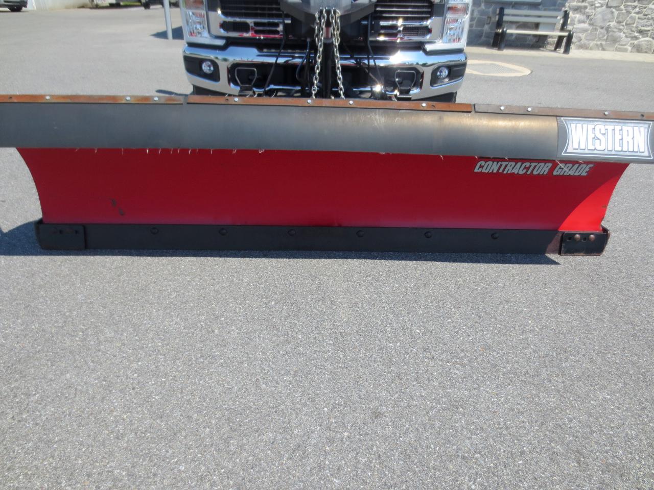 Ford F-350 SD XL SuperCab Long Bed 4WD 2024