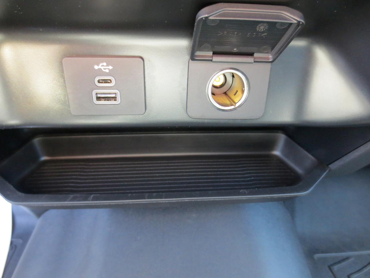 Ford F-350 SD XL SuperCab Long Bed 4WD 2024