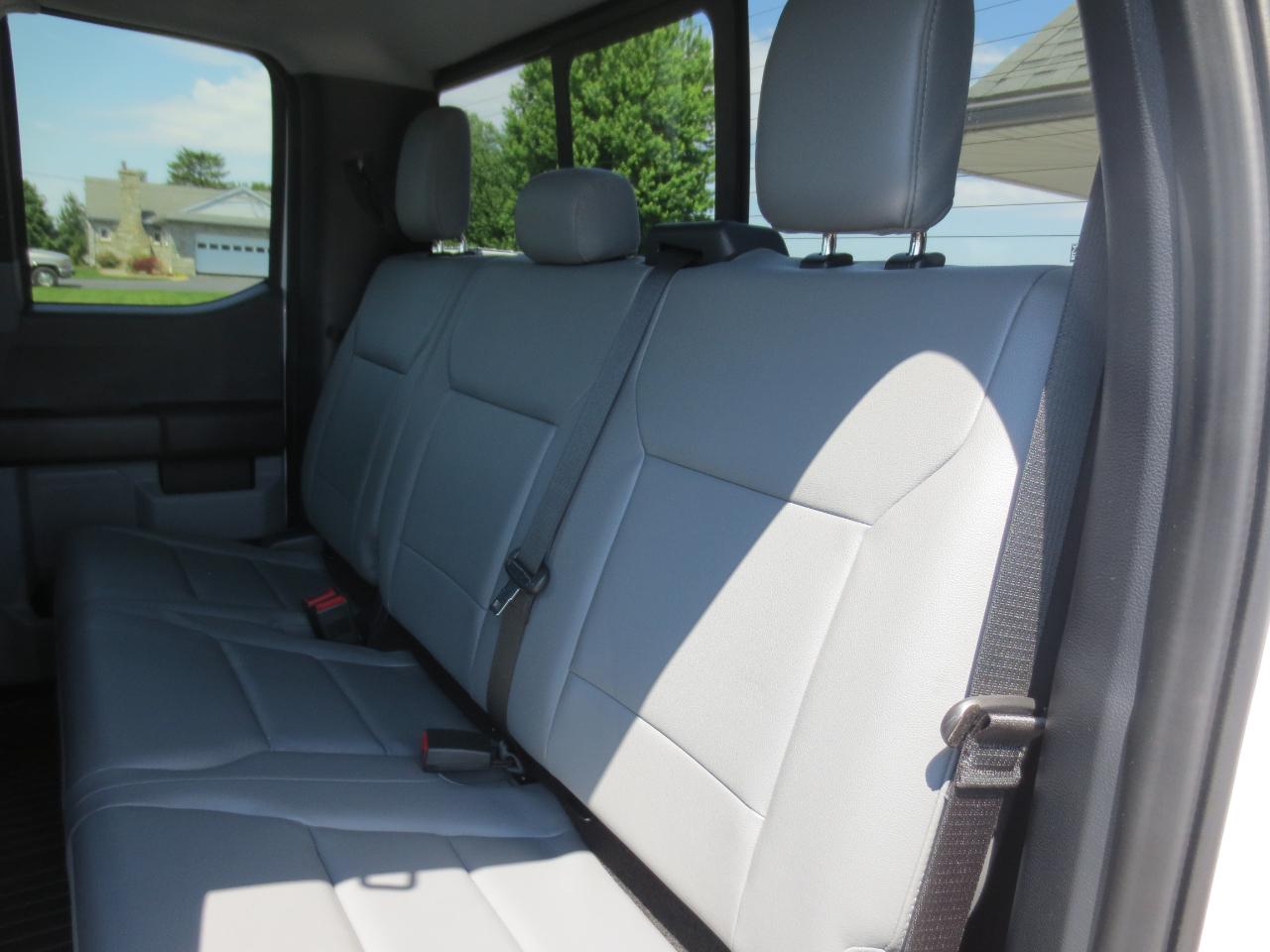 Ford F-350 SD XL SuperCab Long Bed 4WD 2024