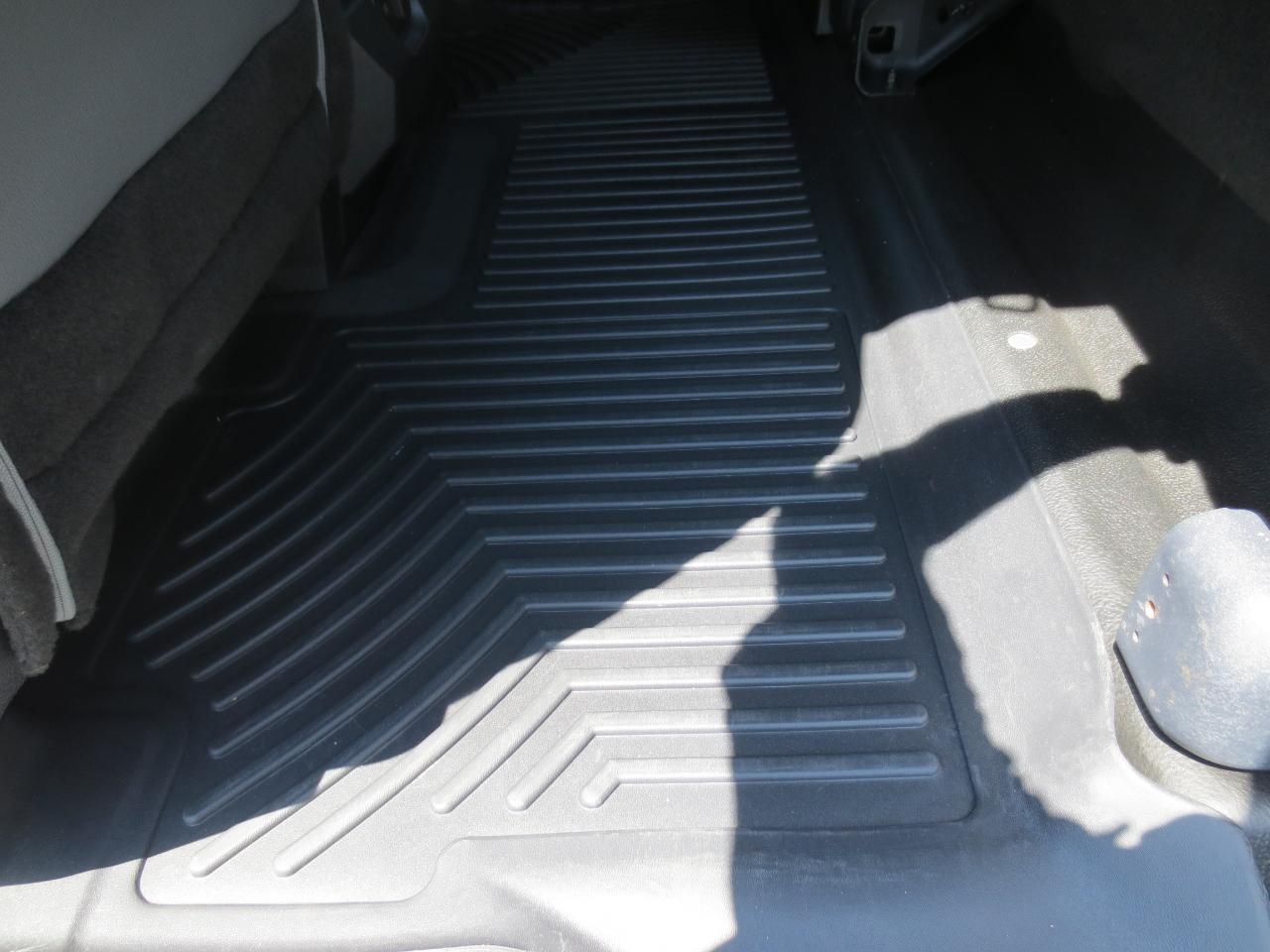 Ford F-350 SD XL SuperCab Long Bed 4WD 2024