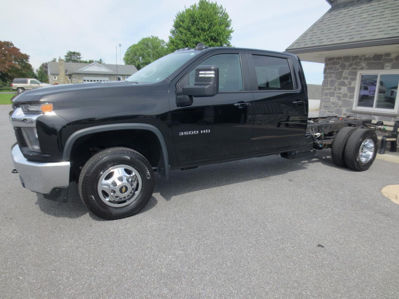 Chevrolet Silverado 3500HD LT Crew Cab 4WD 2022